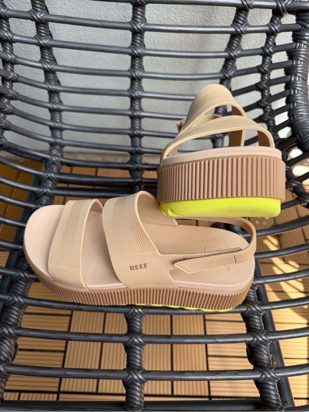 REEF Women’s Tan Platform Sandals with Neon Yellow Outsole - Picture 3 of 3